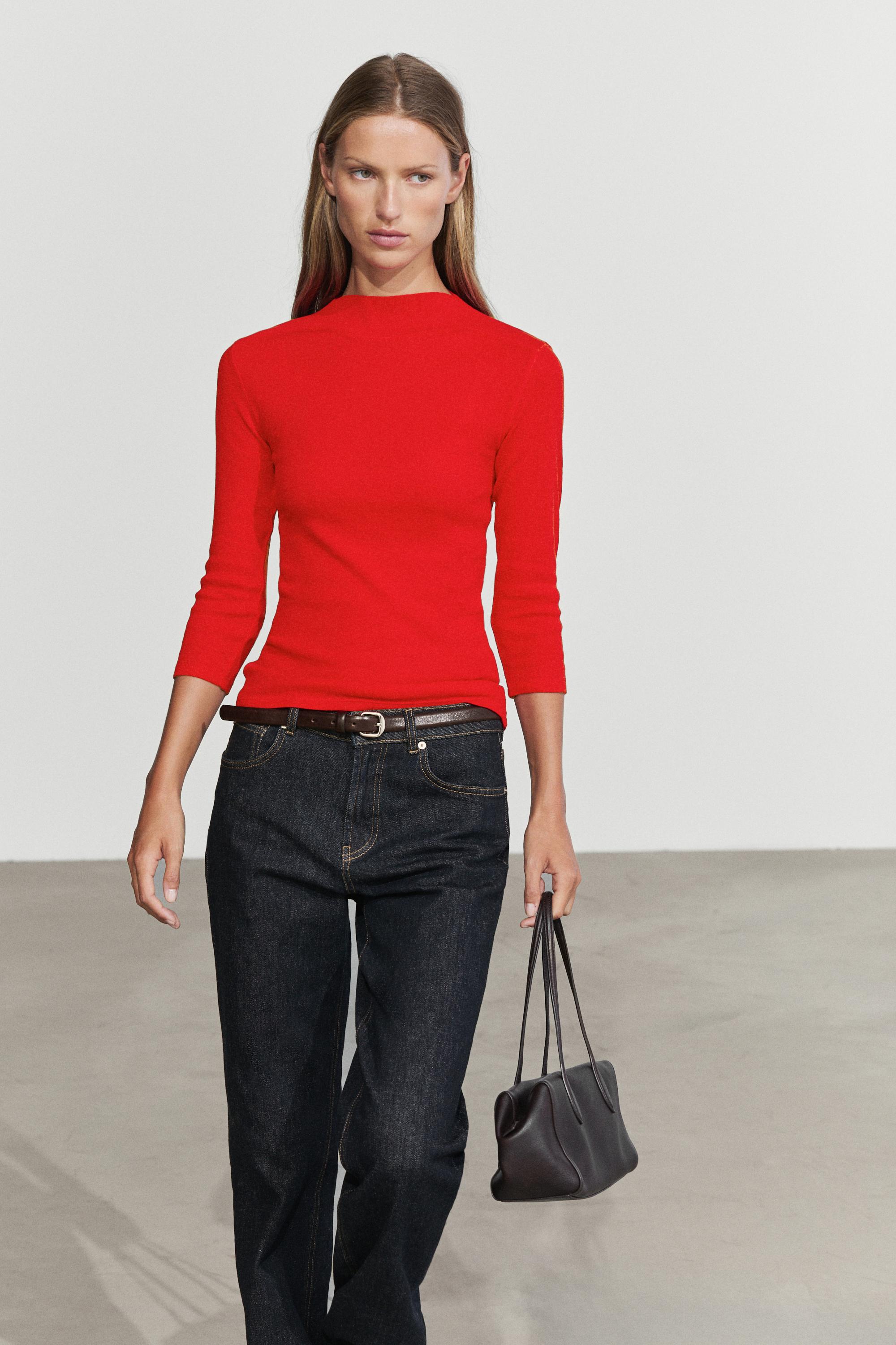 Mock neck elbow-sleeve T-shirt